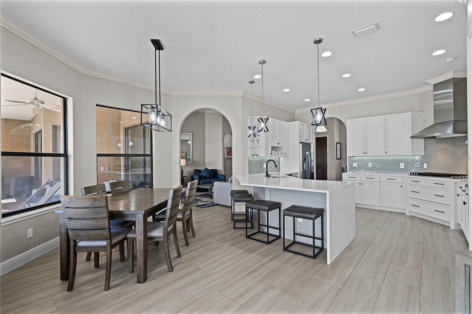 7505 Pointe Venezia Dr