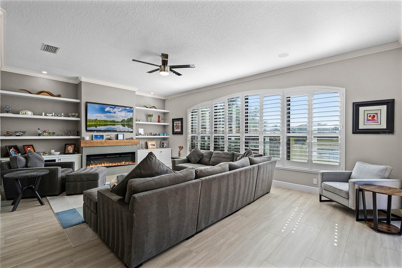 7505 Pointe Venezia Dr