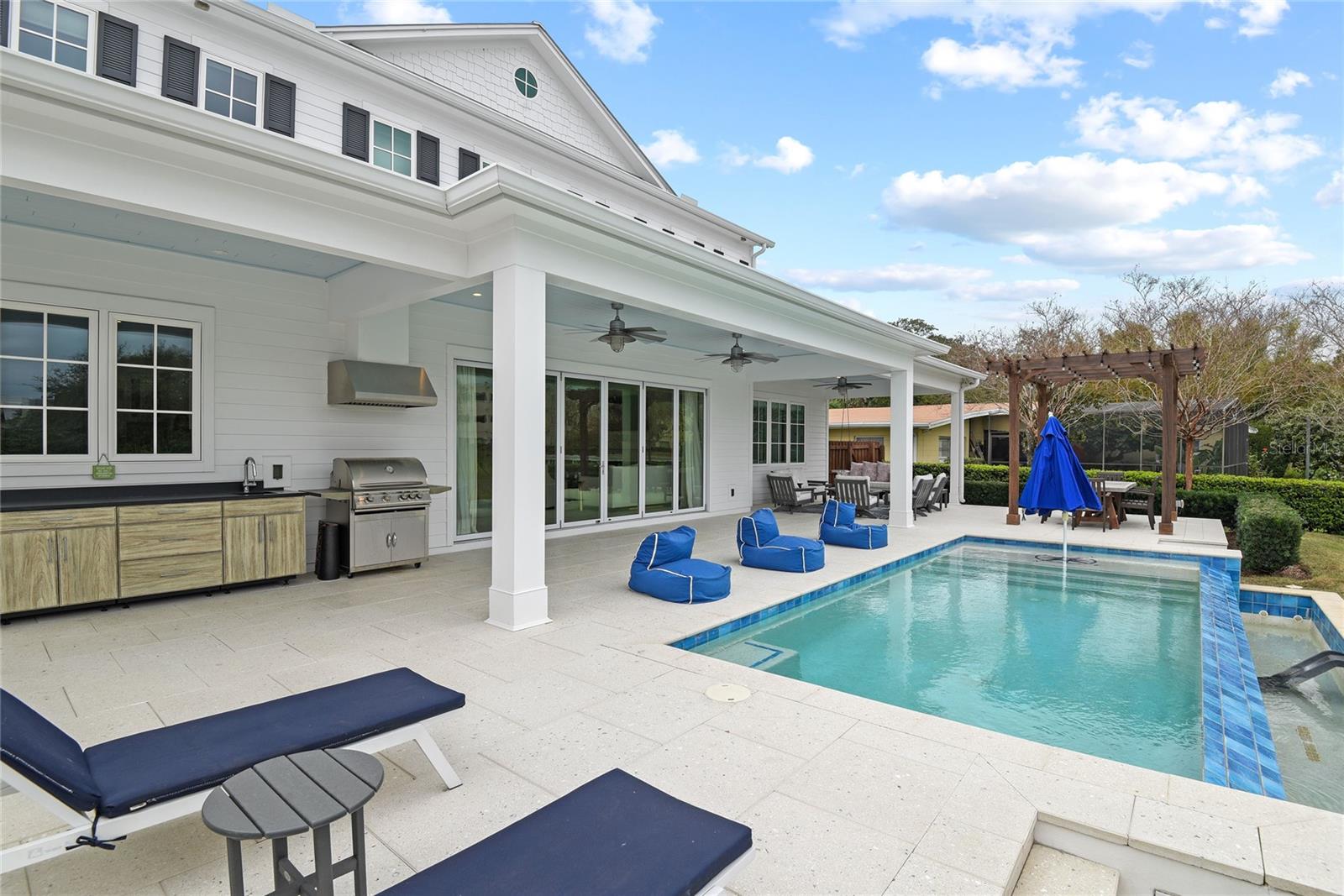 2024 Lake Dr