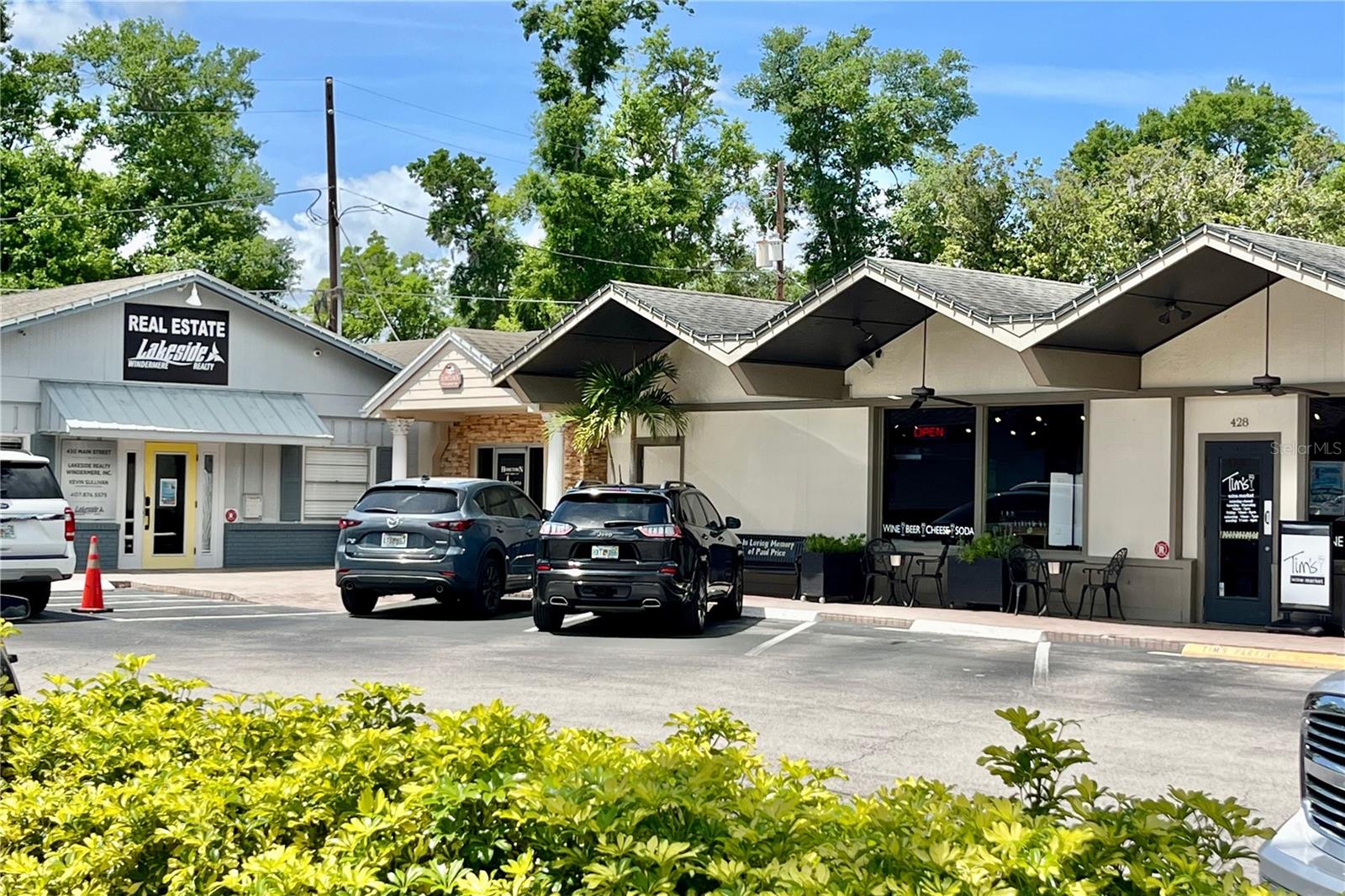 1984 WINDERMERE RD