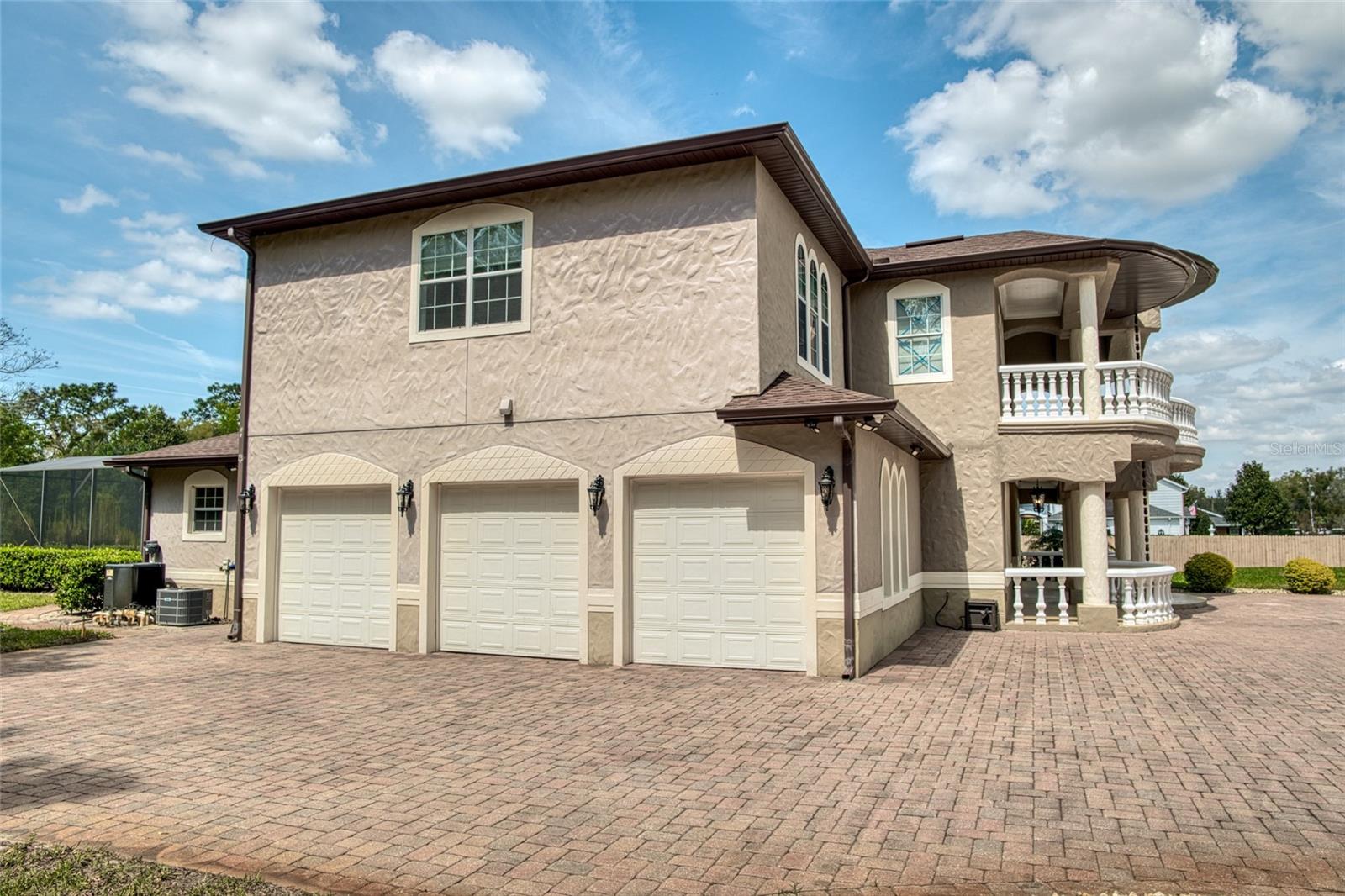 1984 WINDERMERE RD