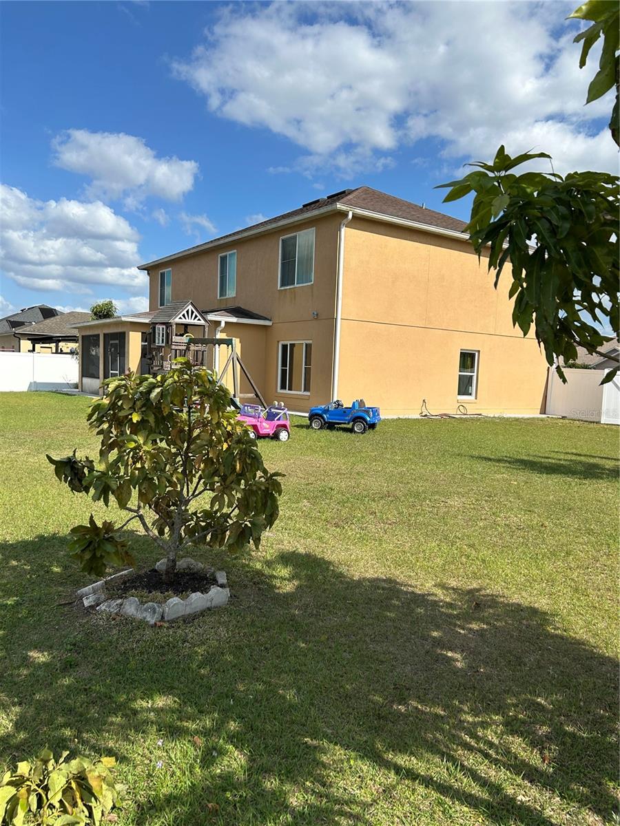 5406 Crepe Myrtle Cir