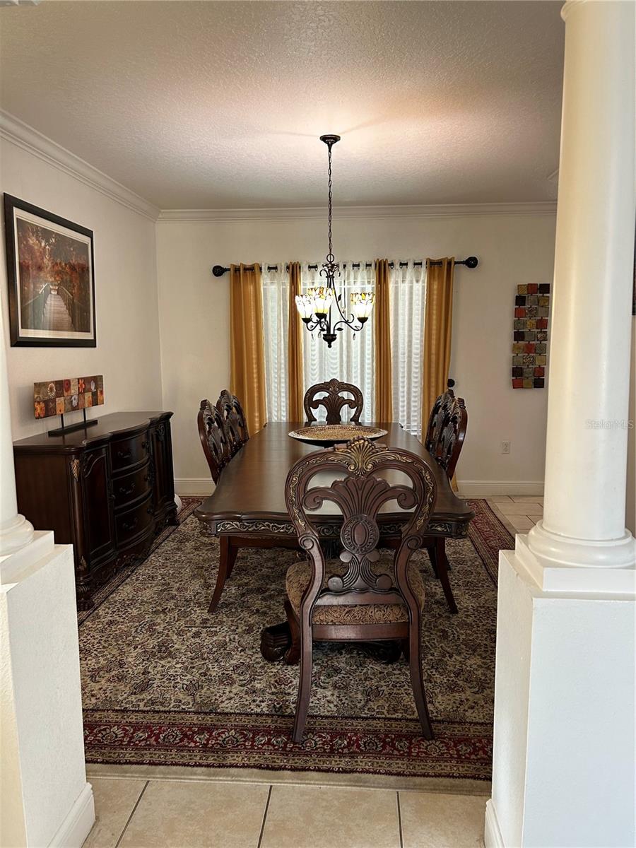 5406 Crepe Myrtle Cir