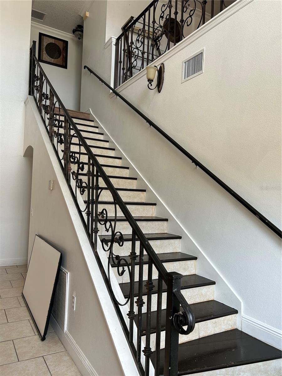 5406 Crepe Myrtle Cir