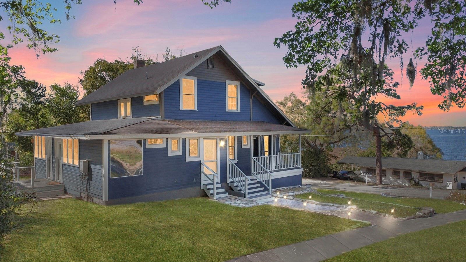 609 W Osceola St