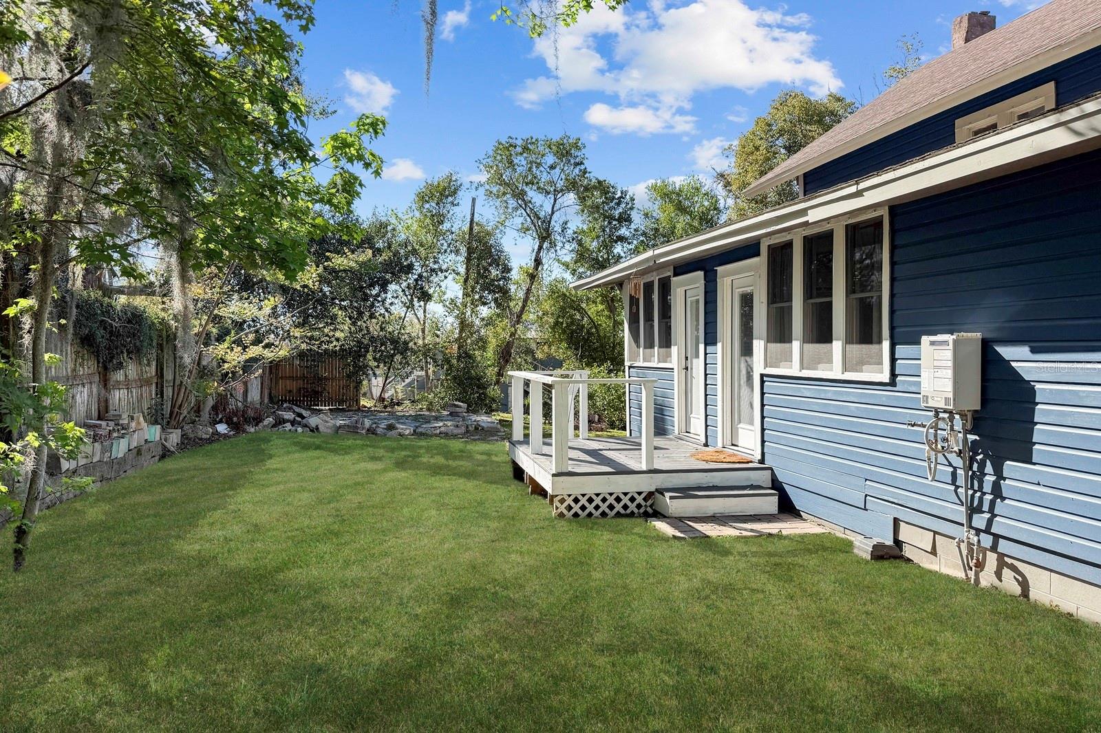 609 W Osceola St
