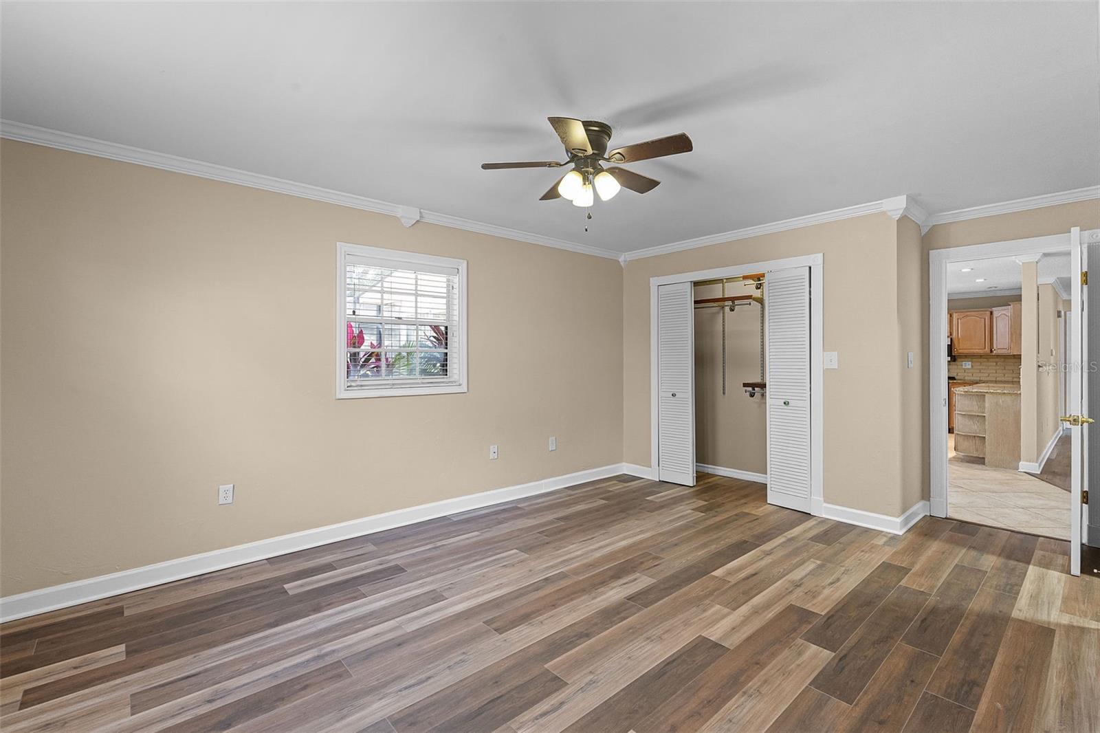 1013 Glensprings Ave