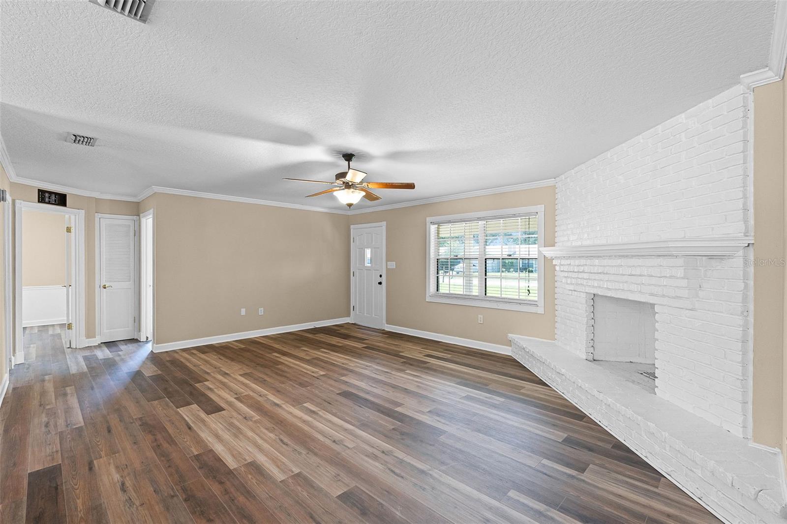 1013 Glensprings Ave