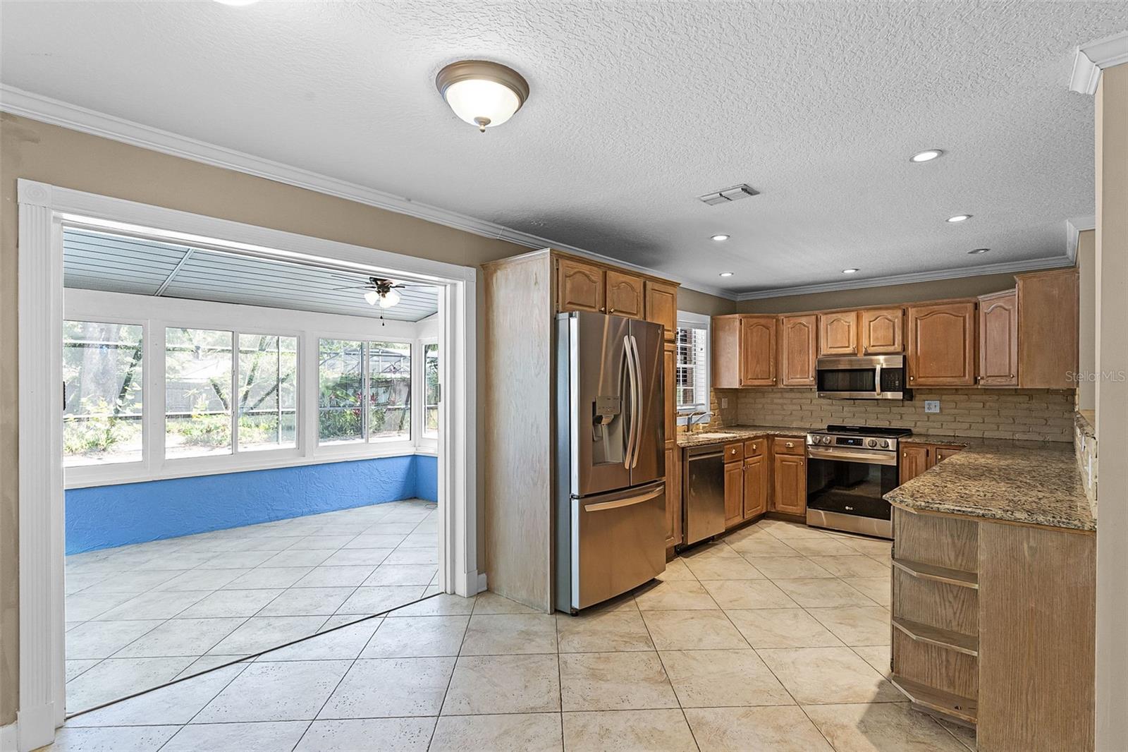 1013 Glensprings Ave