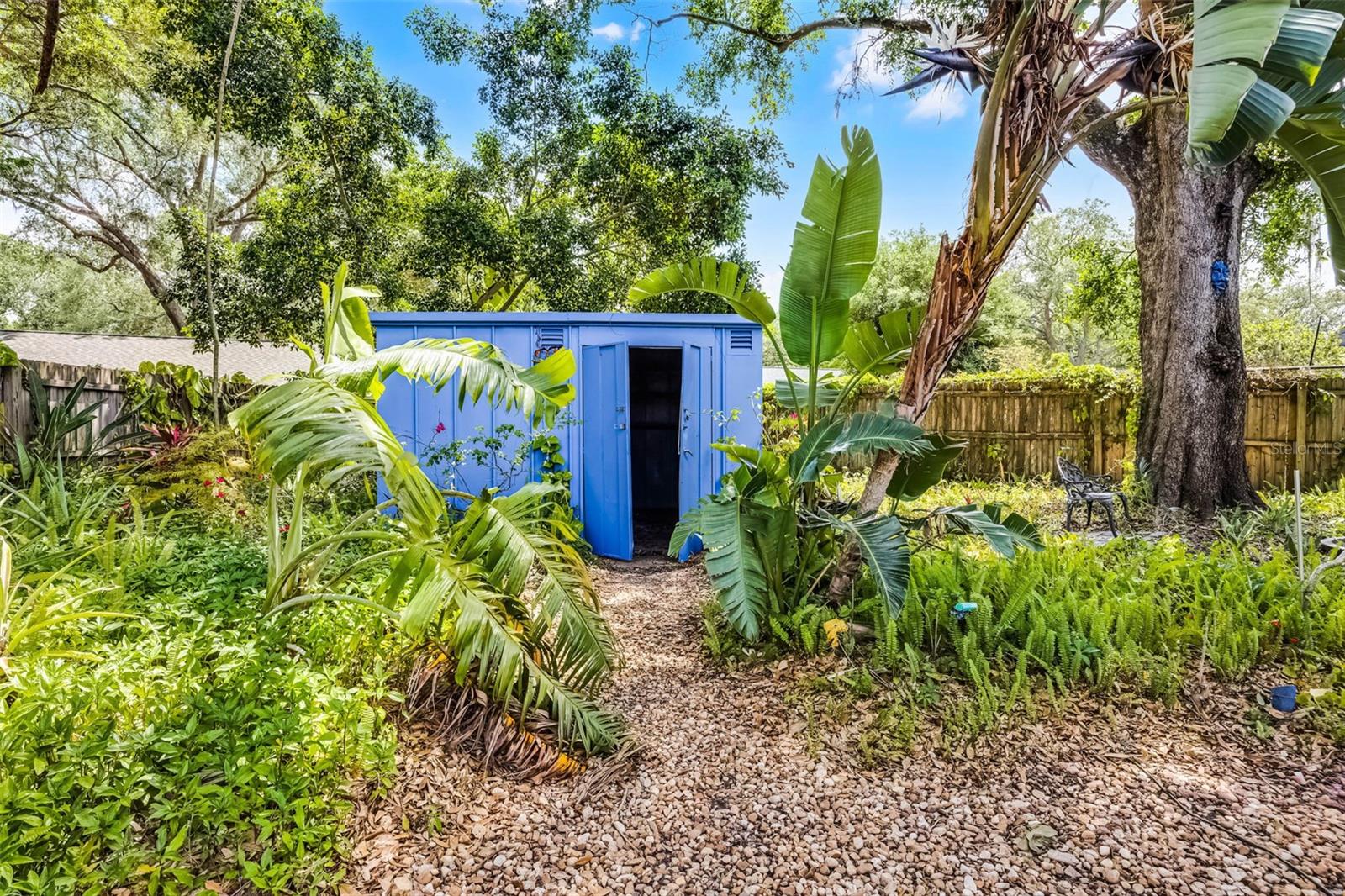 1013 Glensprings Ave