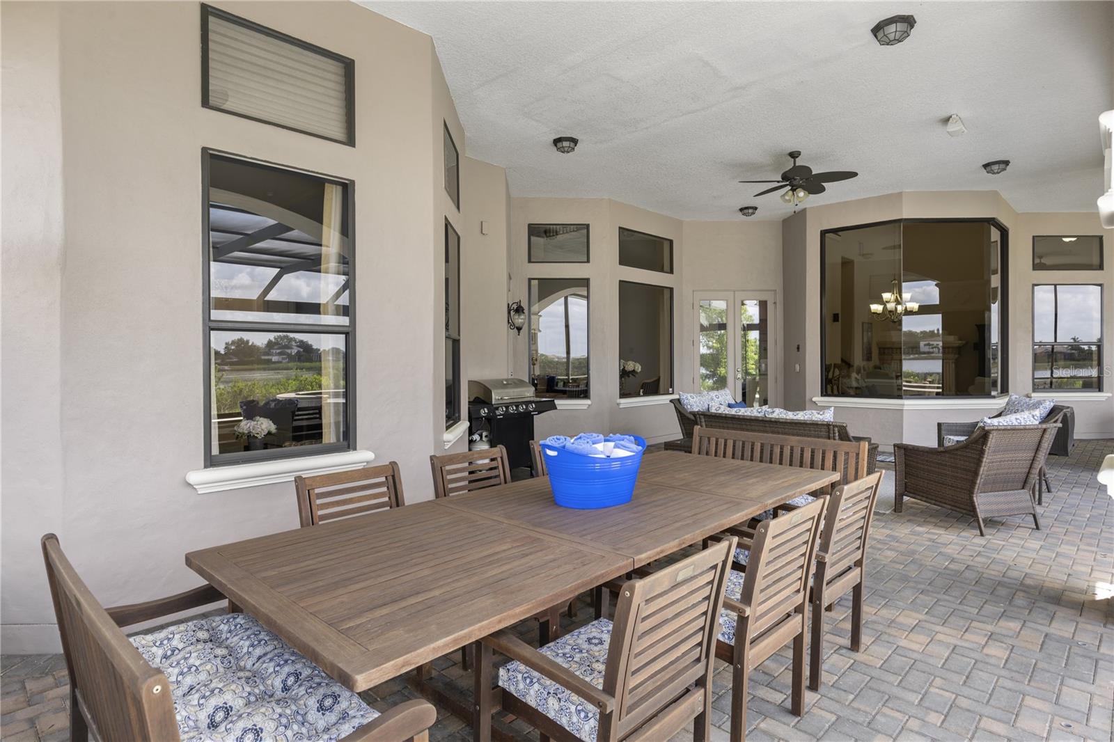 14700 Avenue of the Rushes