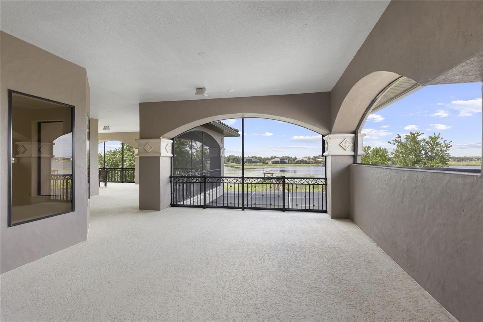 14700 Avenue of the Rushes