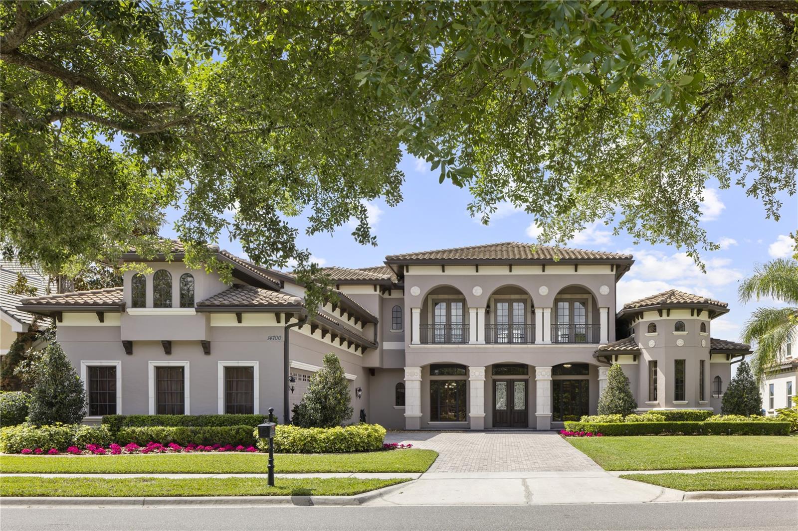 14700 Avenue of the Rushes