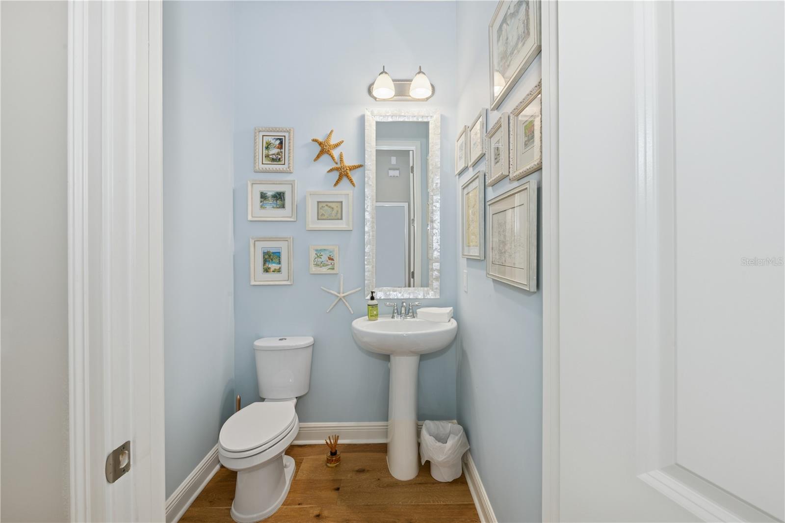 8778 Peachtree Park Ct