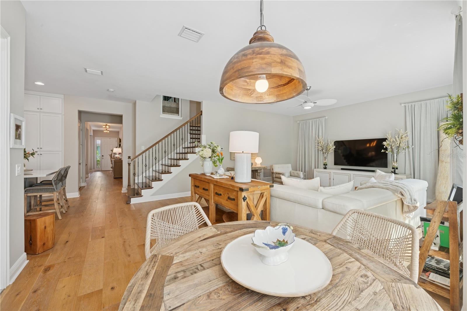 8778 Peachtree Park Ct