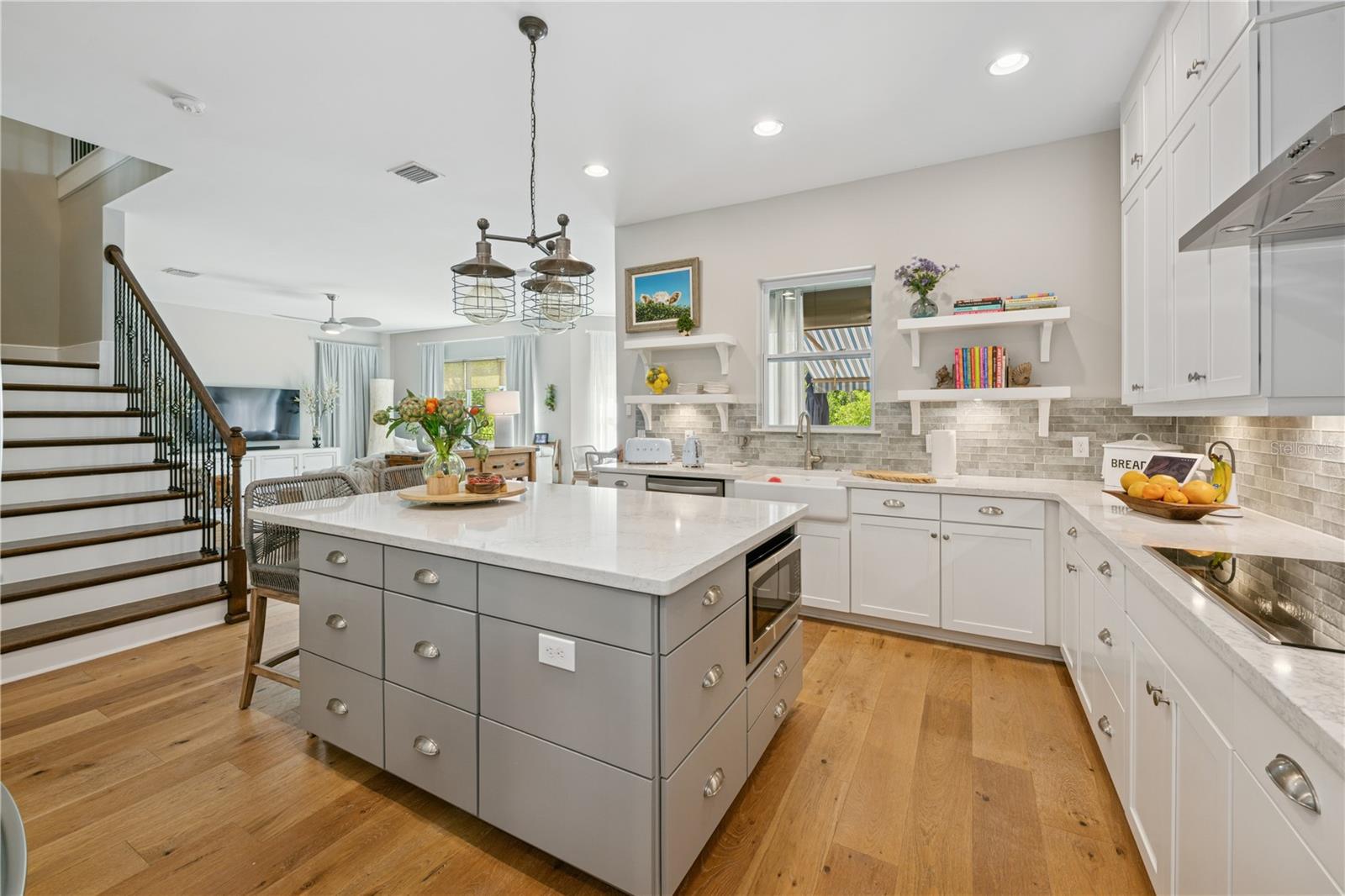 8778 Peachtree Park Ct