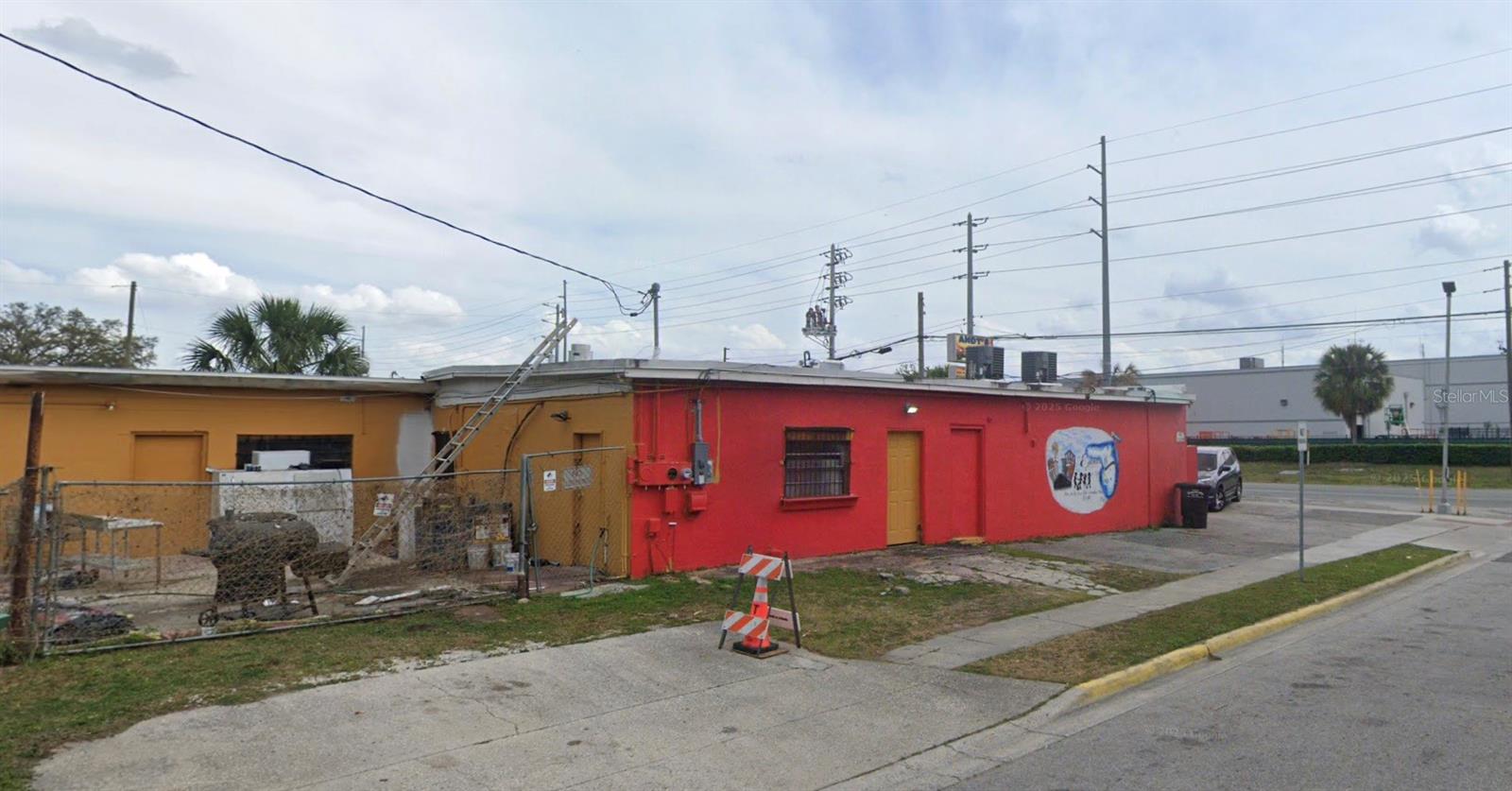 437 W Kennedy Blvd