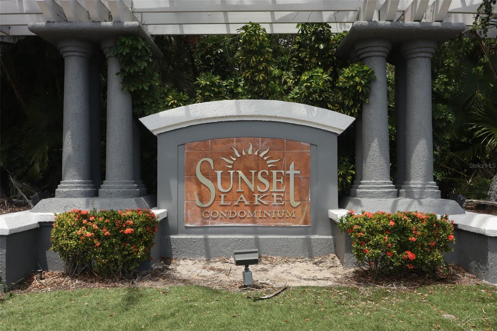 4324 S Kirkman Rd #1114