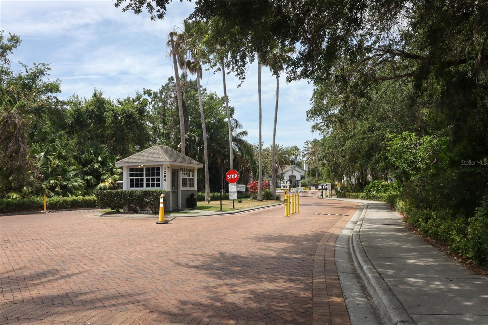 4324 S Kirkman Rd #1114