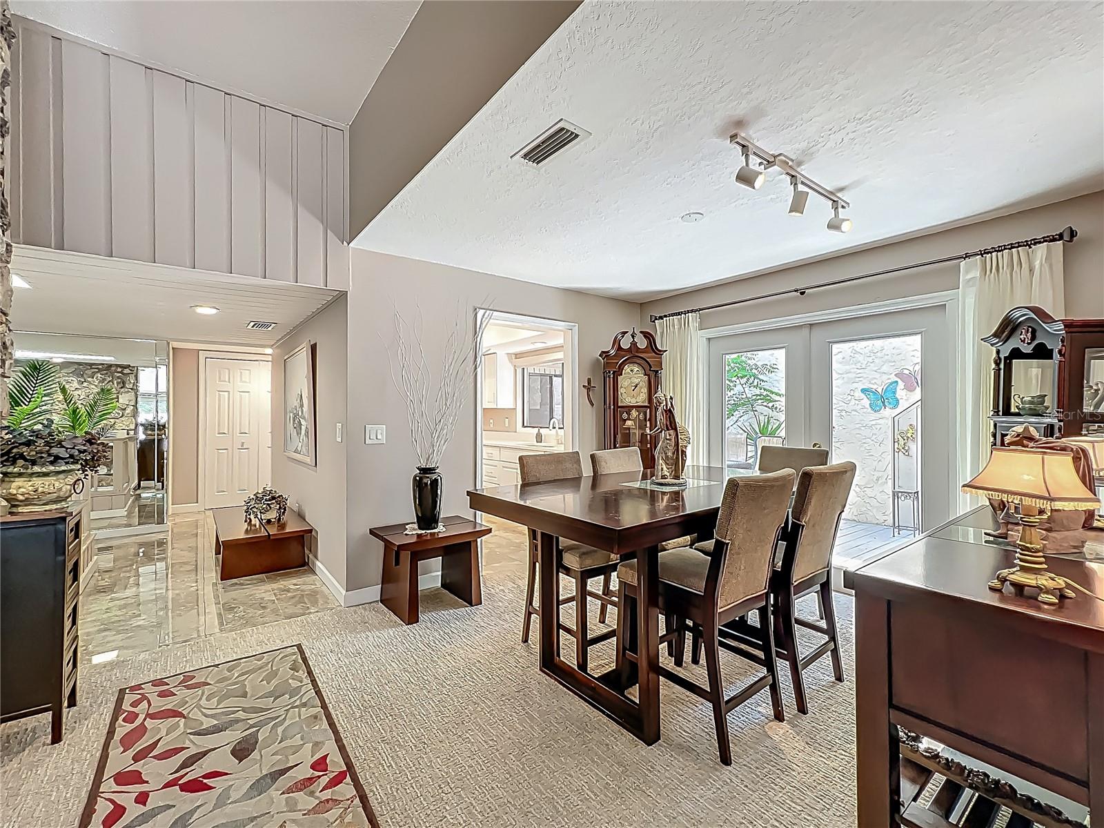 103 Red Cedar Dr