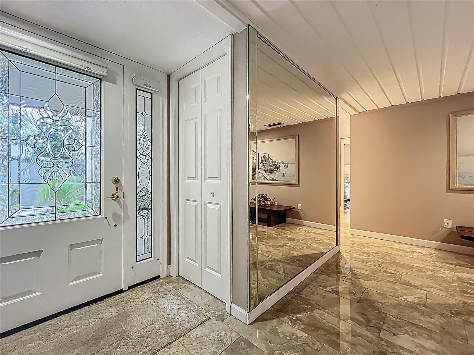103 Red Cedar Dr