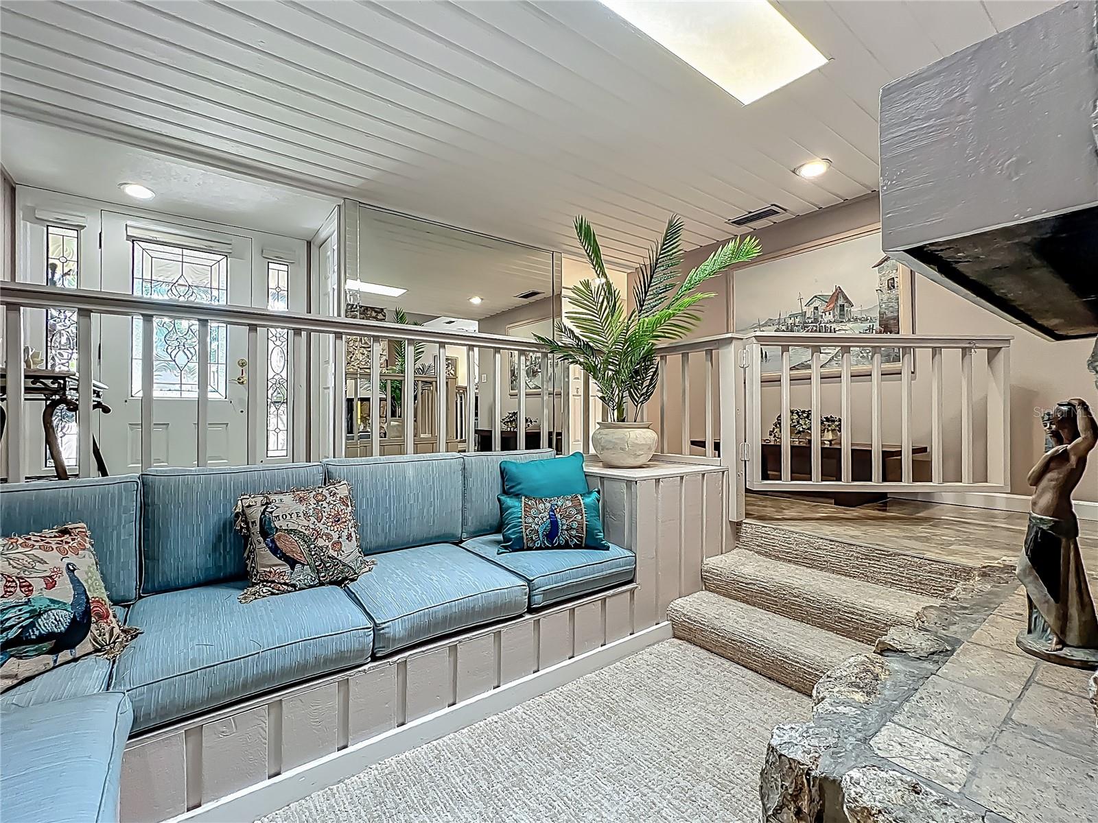 103 Red Cedar Dr