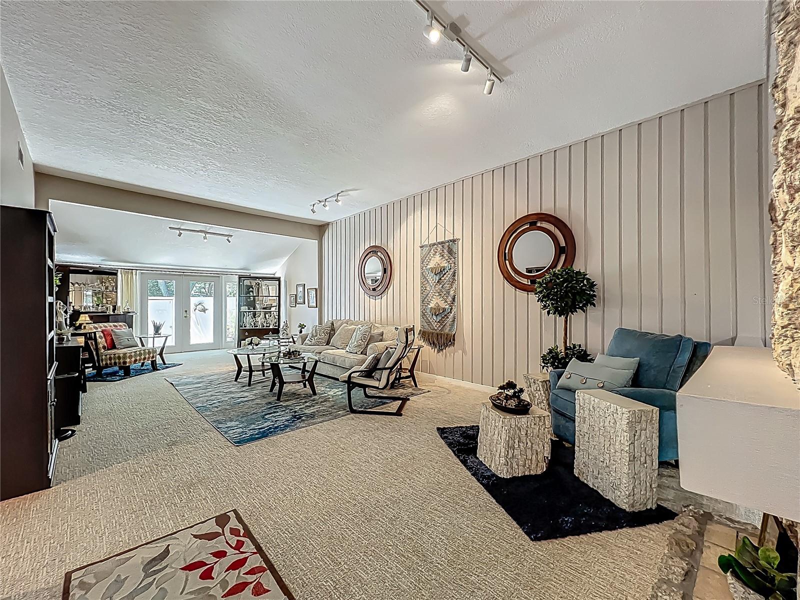 103 Red Cedar Dr