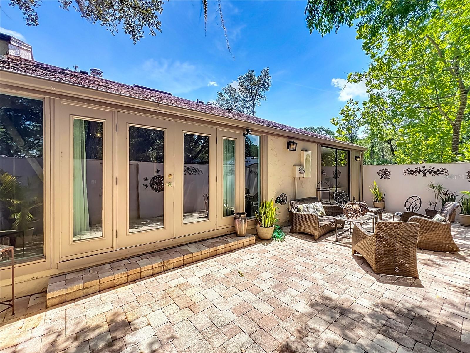 103 Red Cedar Dr