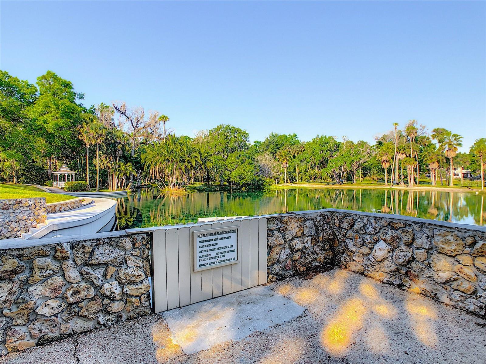 103 Red Cedar Dr