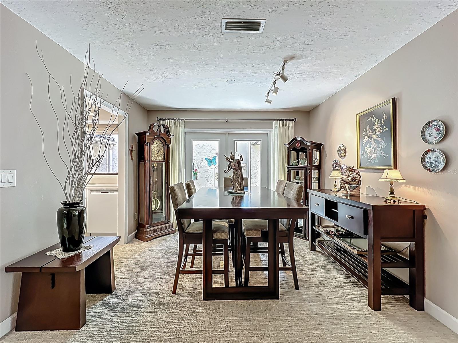 103 Red Cedar Dr