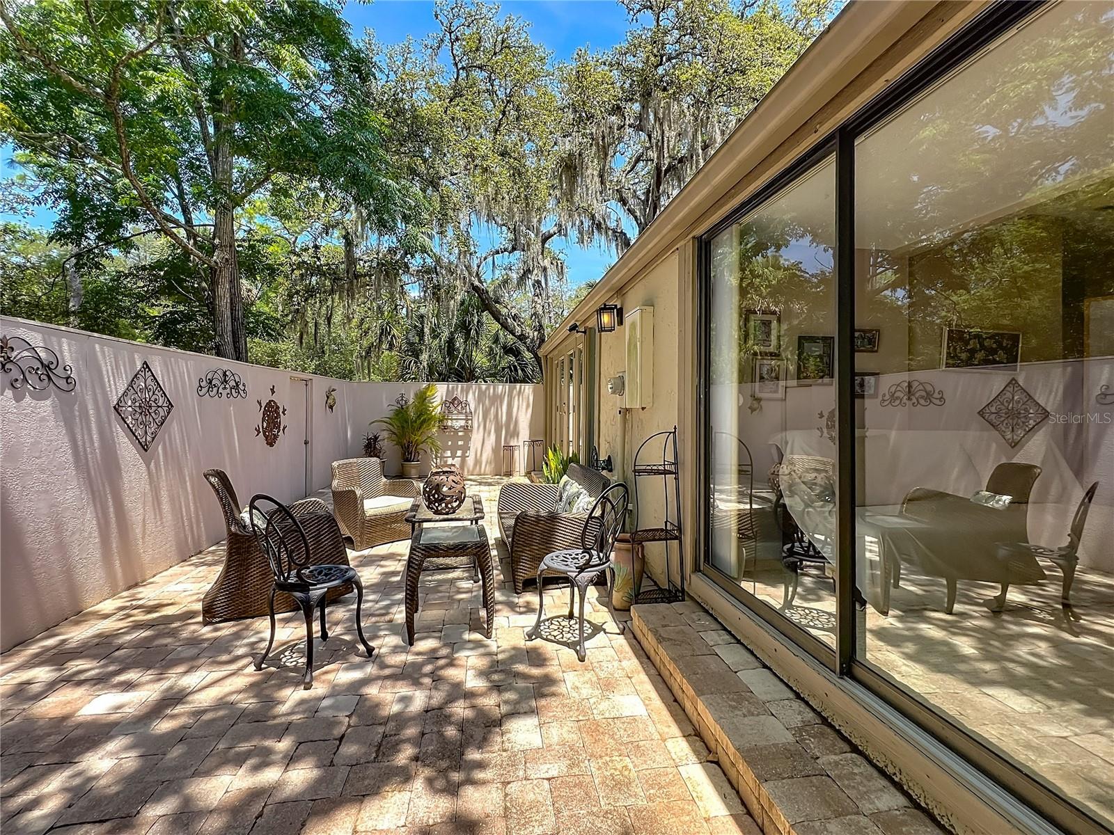 103 Red Cedar Dr