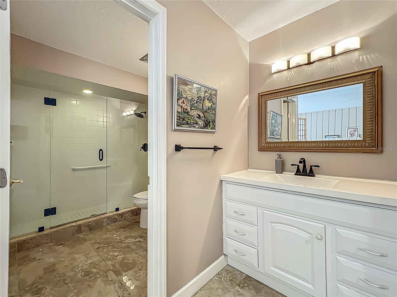 103 Red Cedar Dr