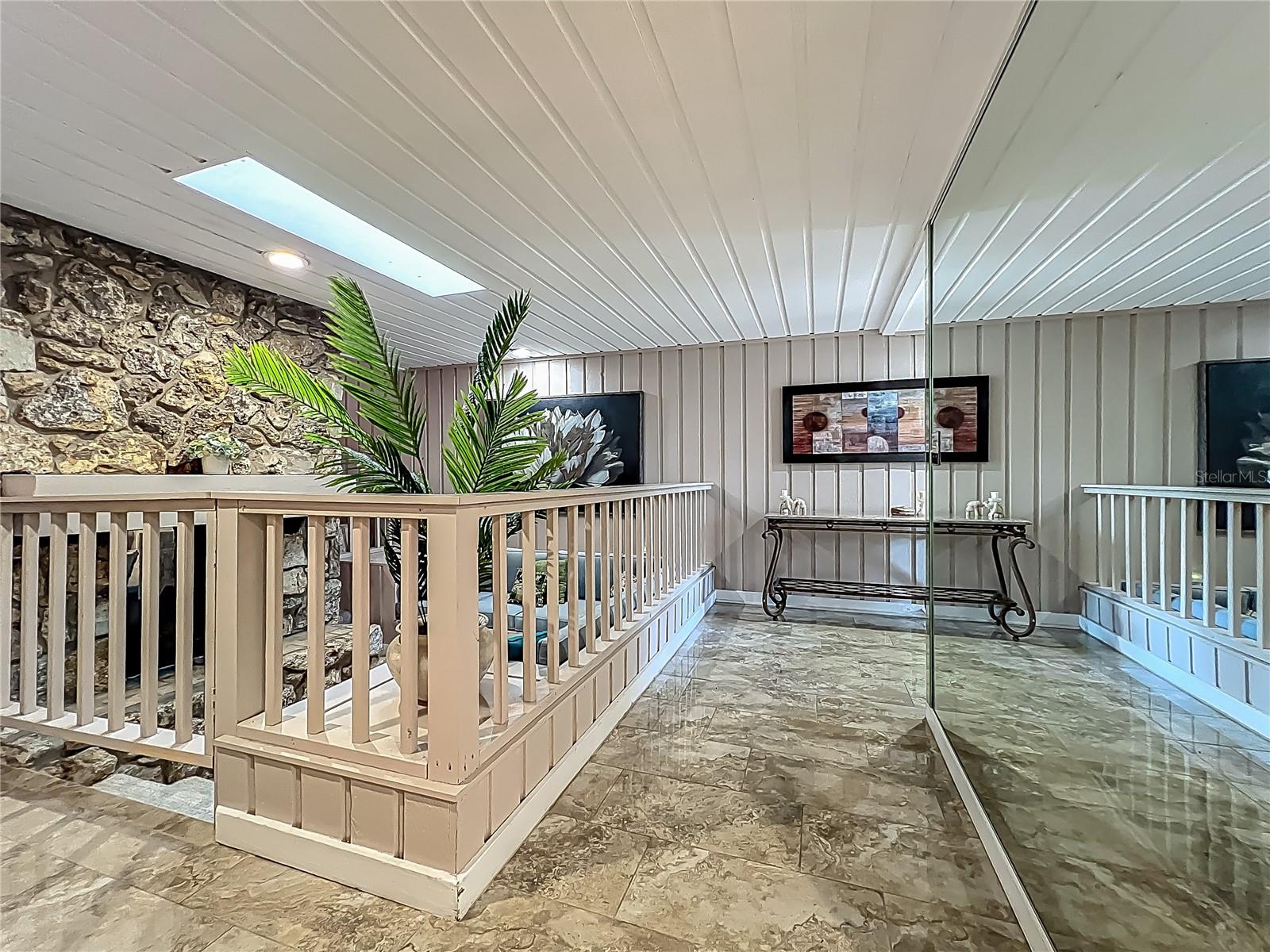 103 Red Cedar Dr