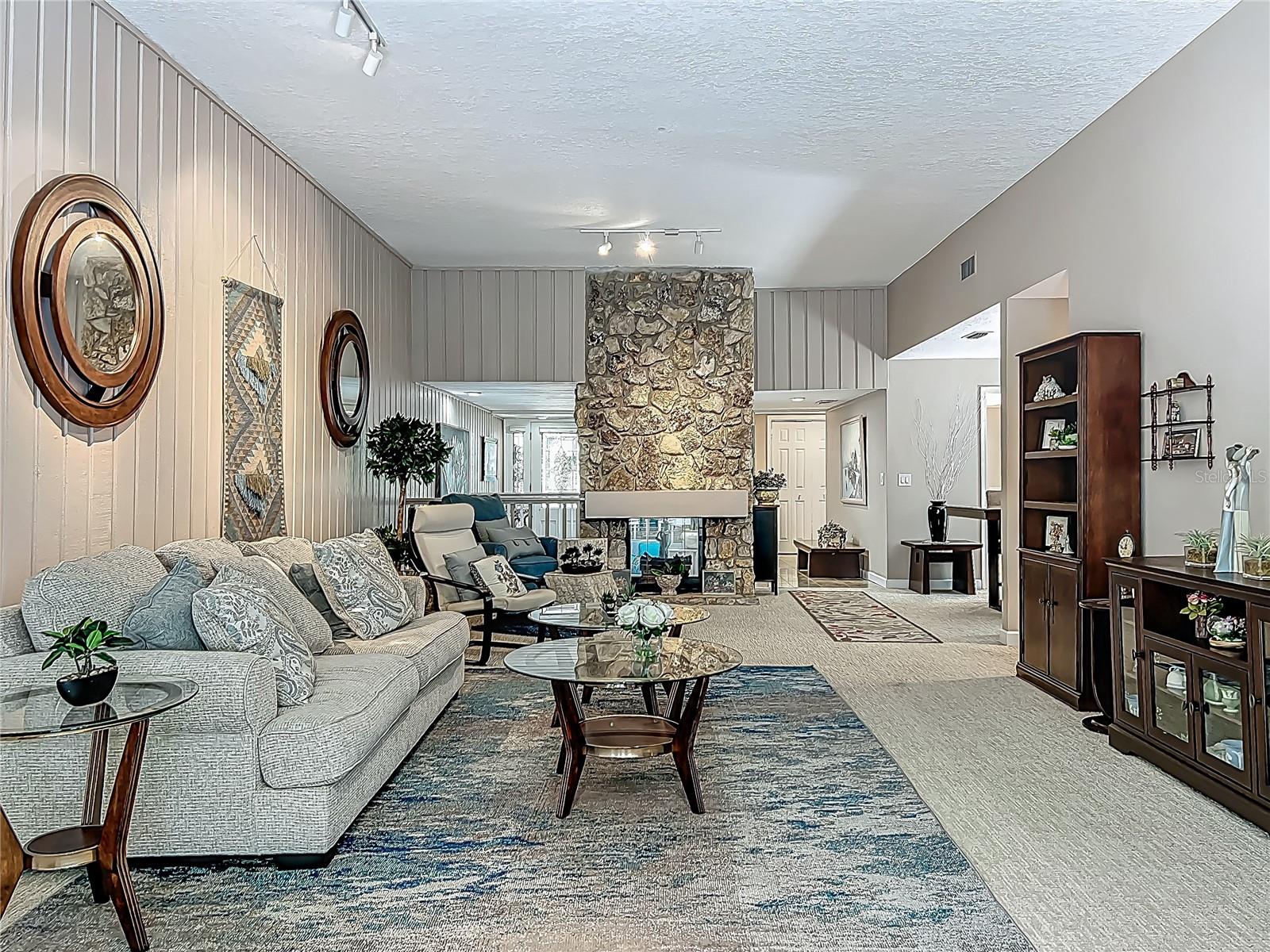 103 Red Cedar Dr