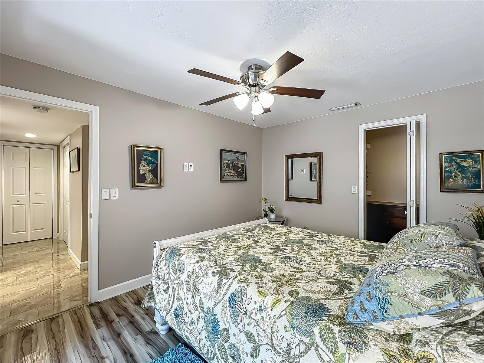 103 Red Cedar Dr