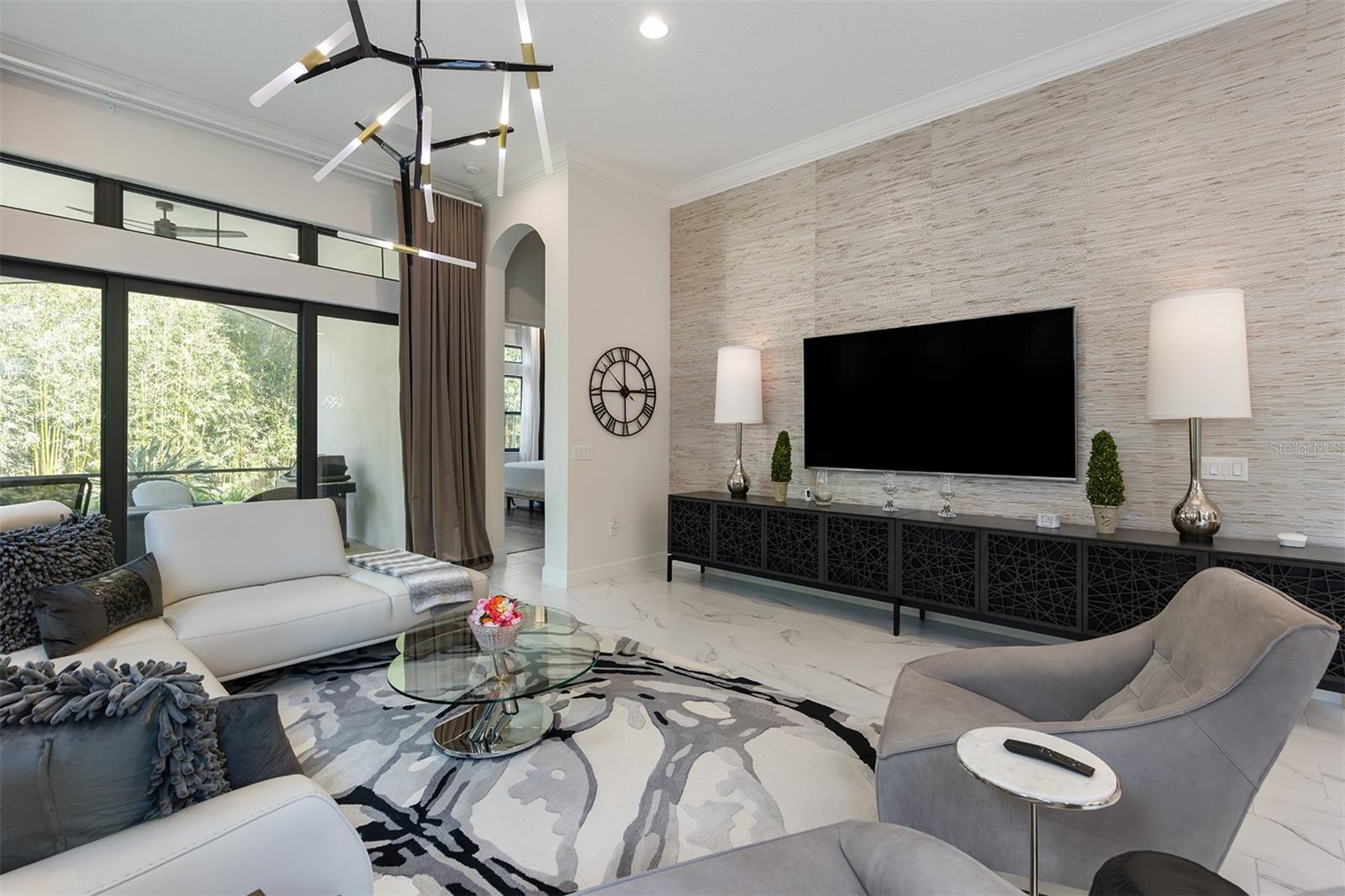 8113 Via Vittoria Way