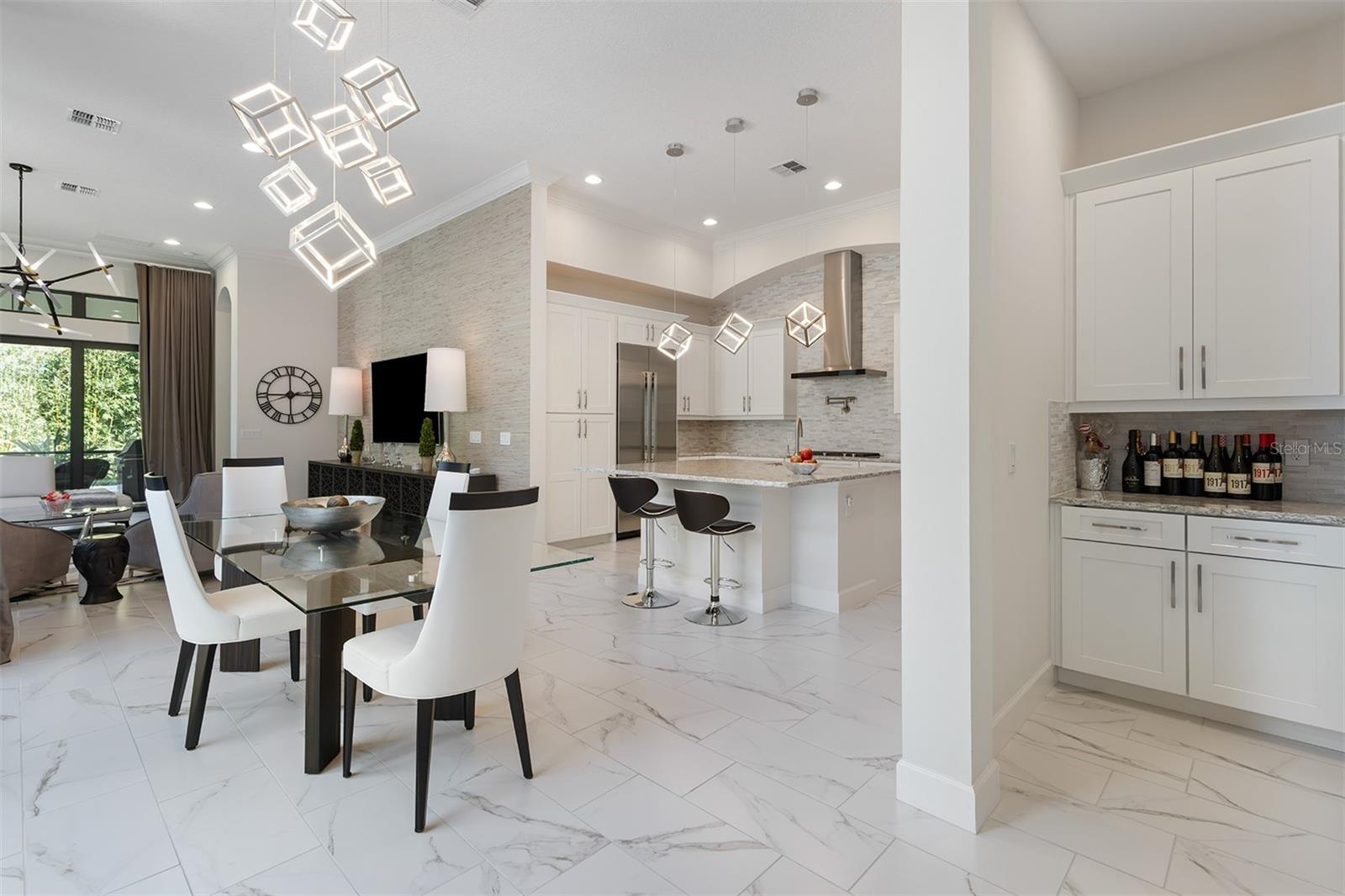 8113 Via Vittoria Way