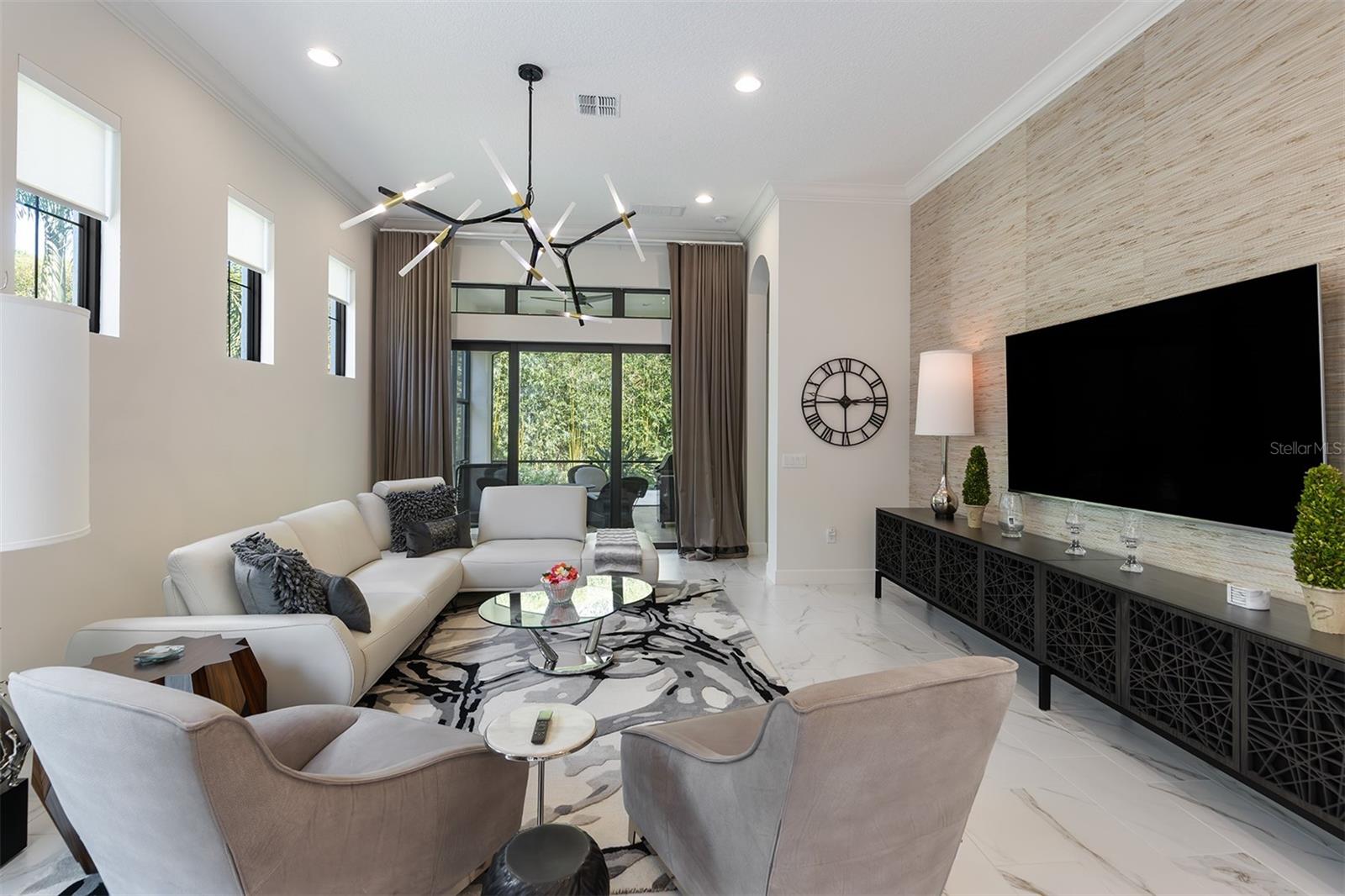 8113 Via Vittoria Way