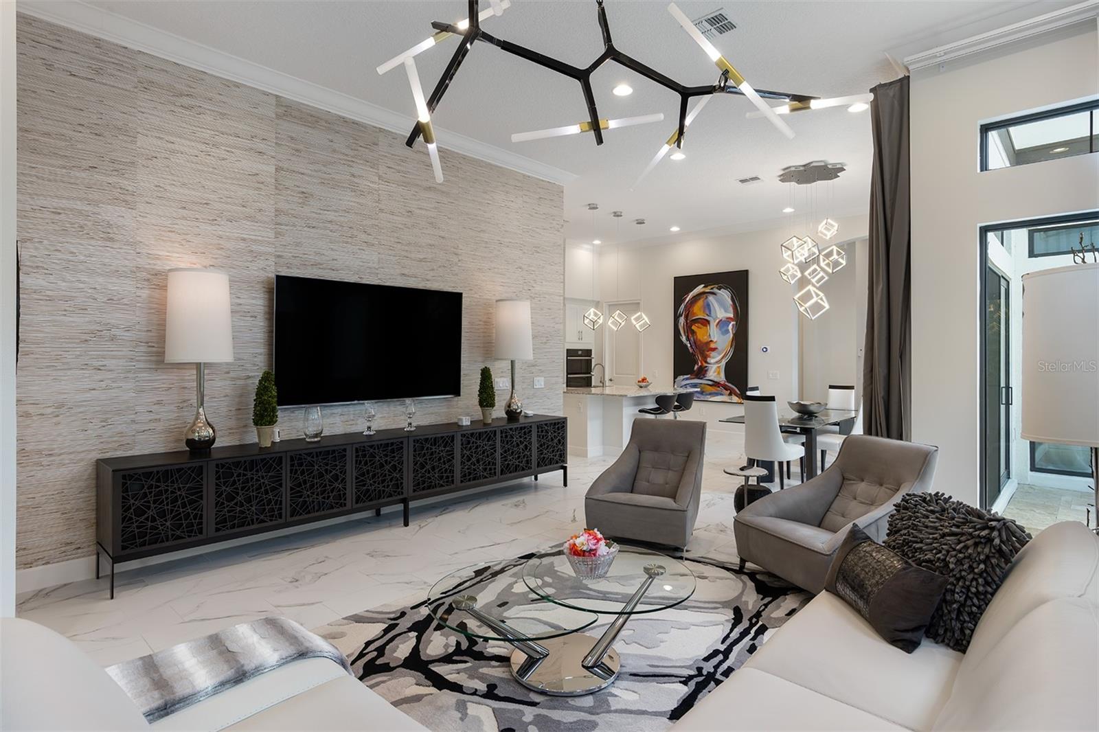 8113 Via Vittoria Way