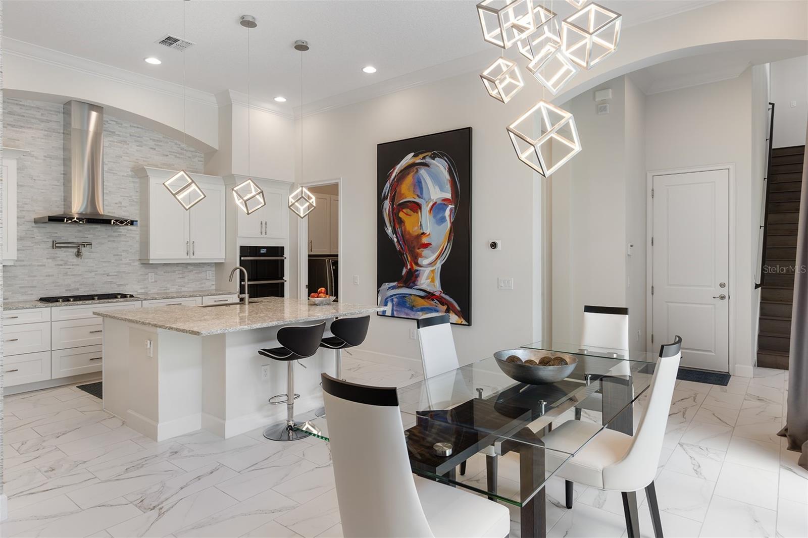 8113 Via Vittoria Way