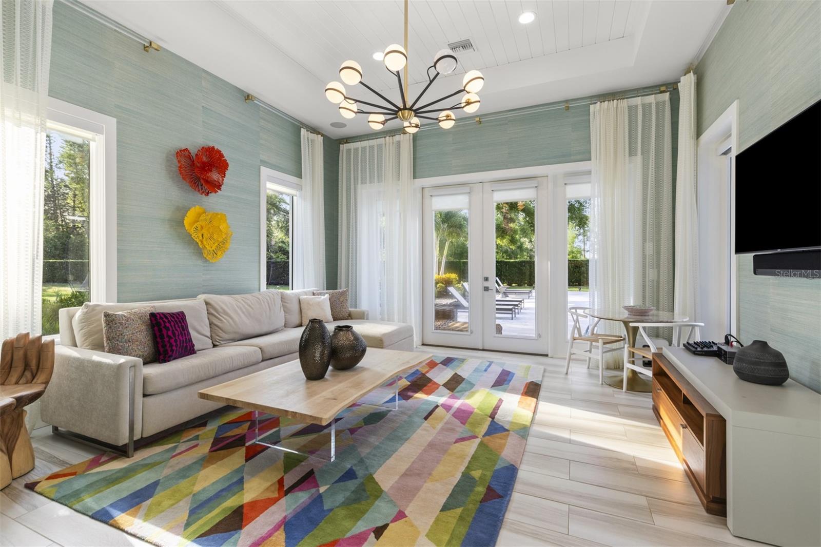 3428 Chaine Du Lac Blvd