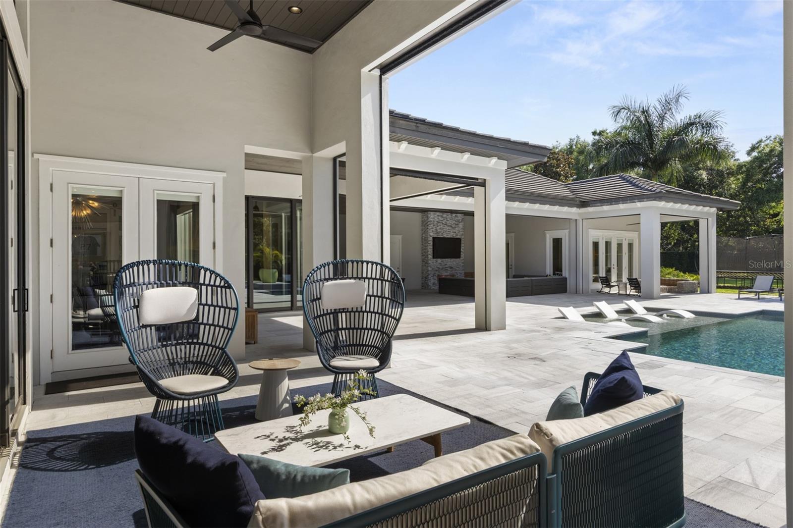 3428 Chaine Du Lac Blvd