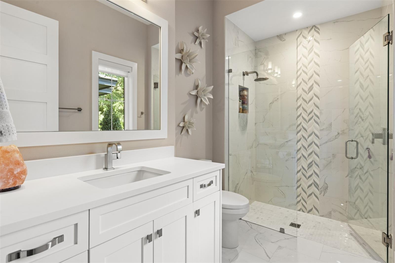 3428 Chaine Du Lac Blvd