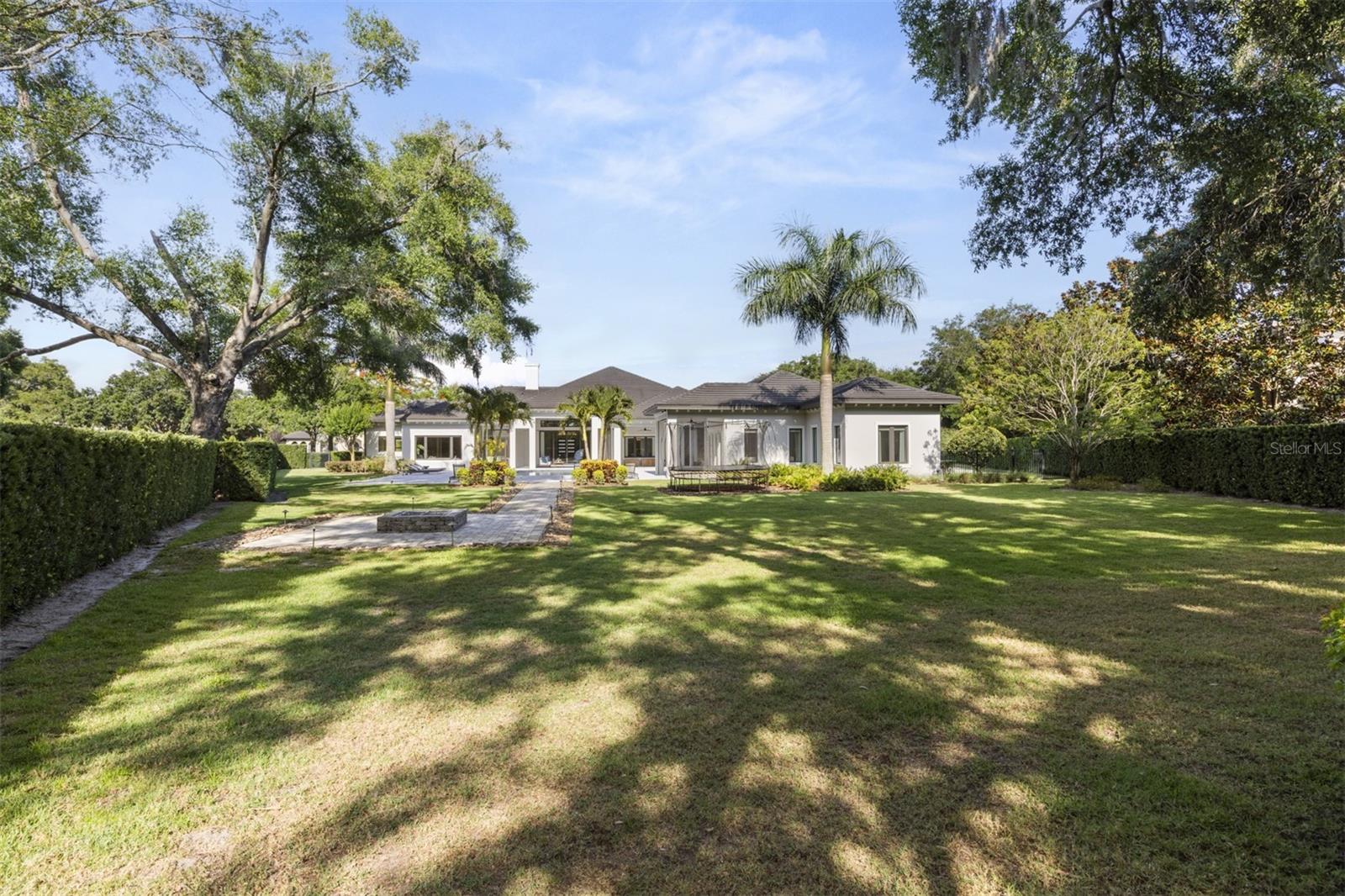 3428 Chaine Du Lac Blvd