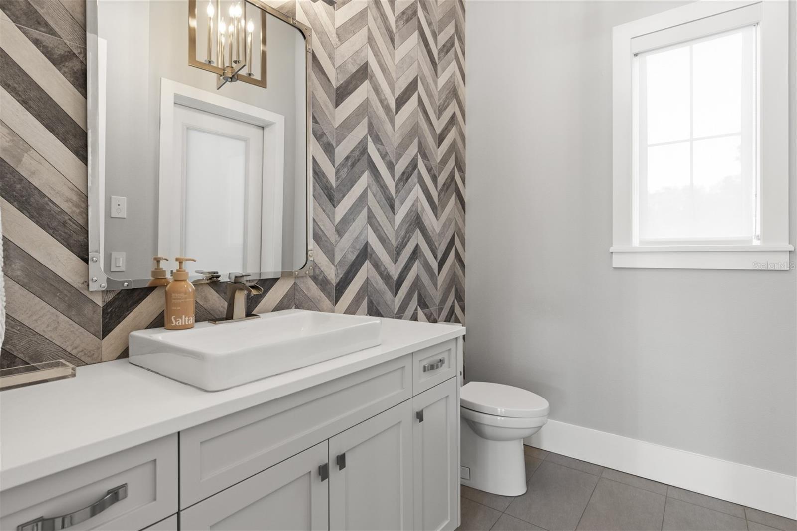 3428 Chaine Du Lac Blvd