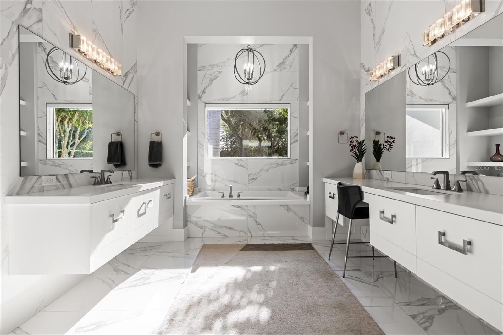 3428 Chaine Du Lac Blvd