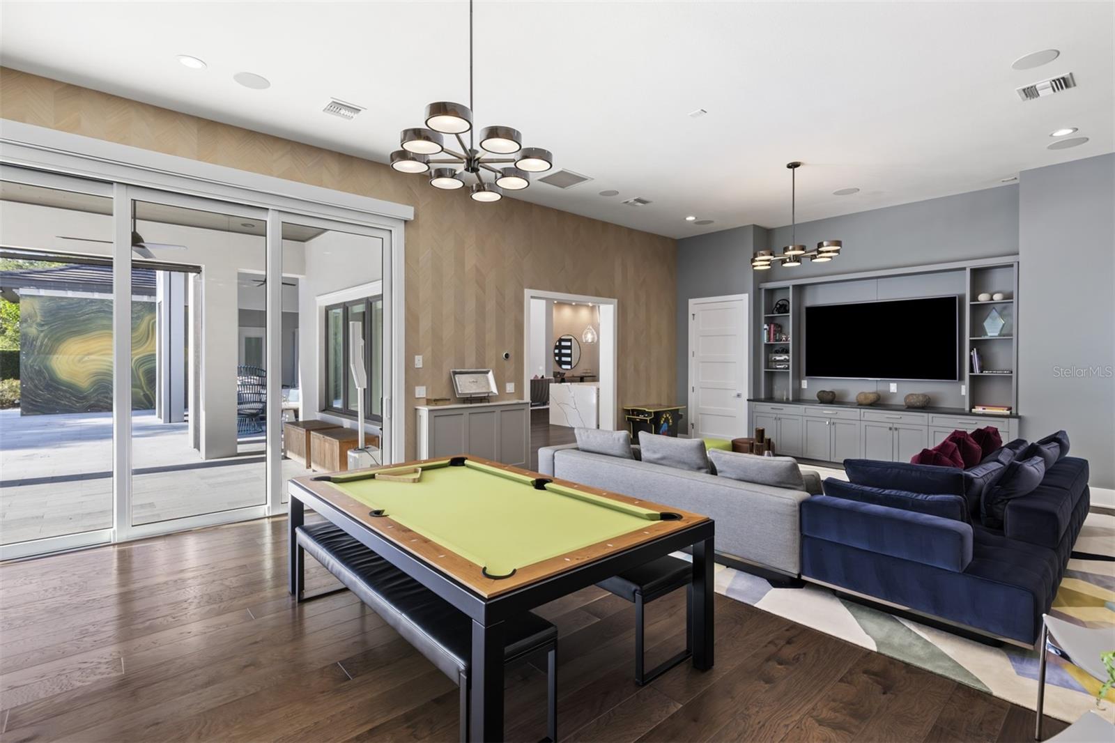 3428 Chaine Du Lac Blvd