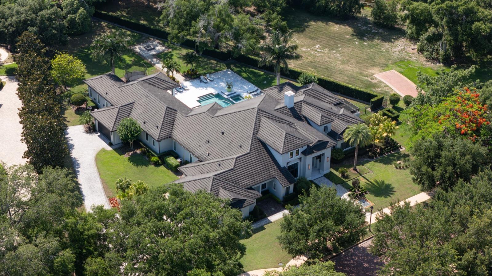 3428 Chaine Du Lac Blvd