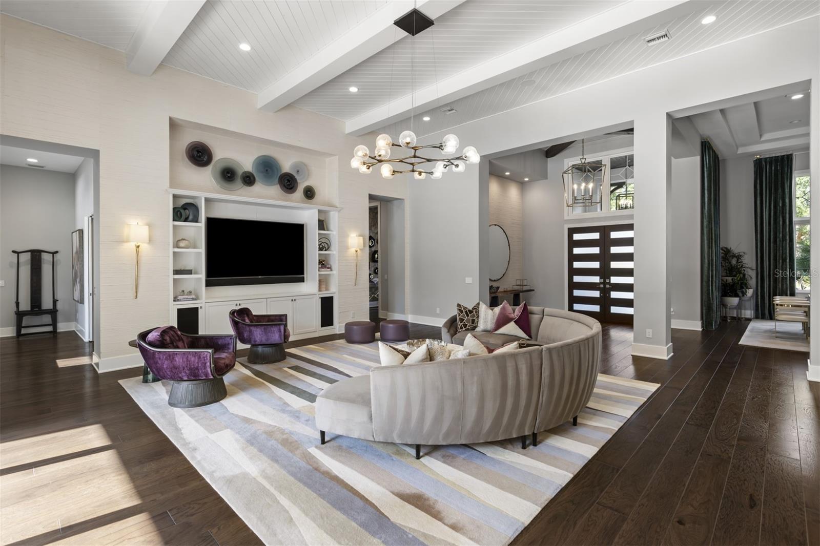 3428 Chaine Du Lac Blvd