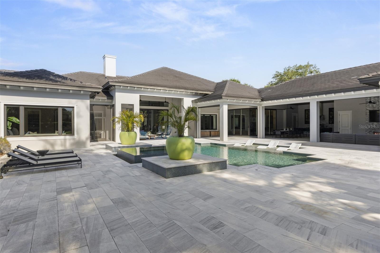 3428 Chaine Du Lac Blvd